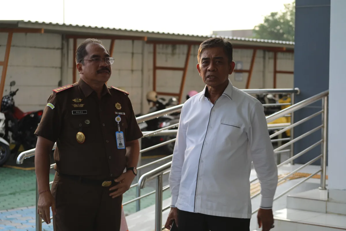 Perkuat Pengawasan dan Integritas, Kejari Mataram Terima Kunjungan Komisi Kejaksaan RI