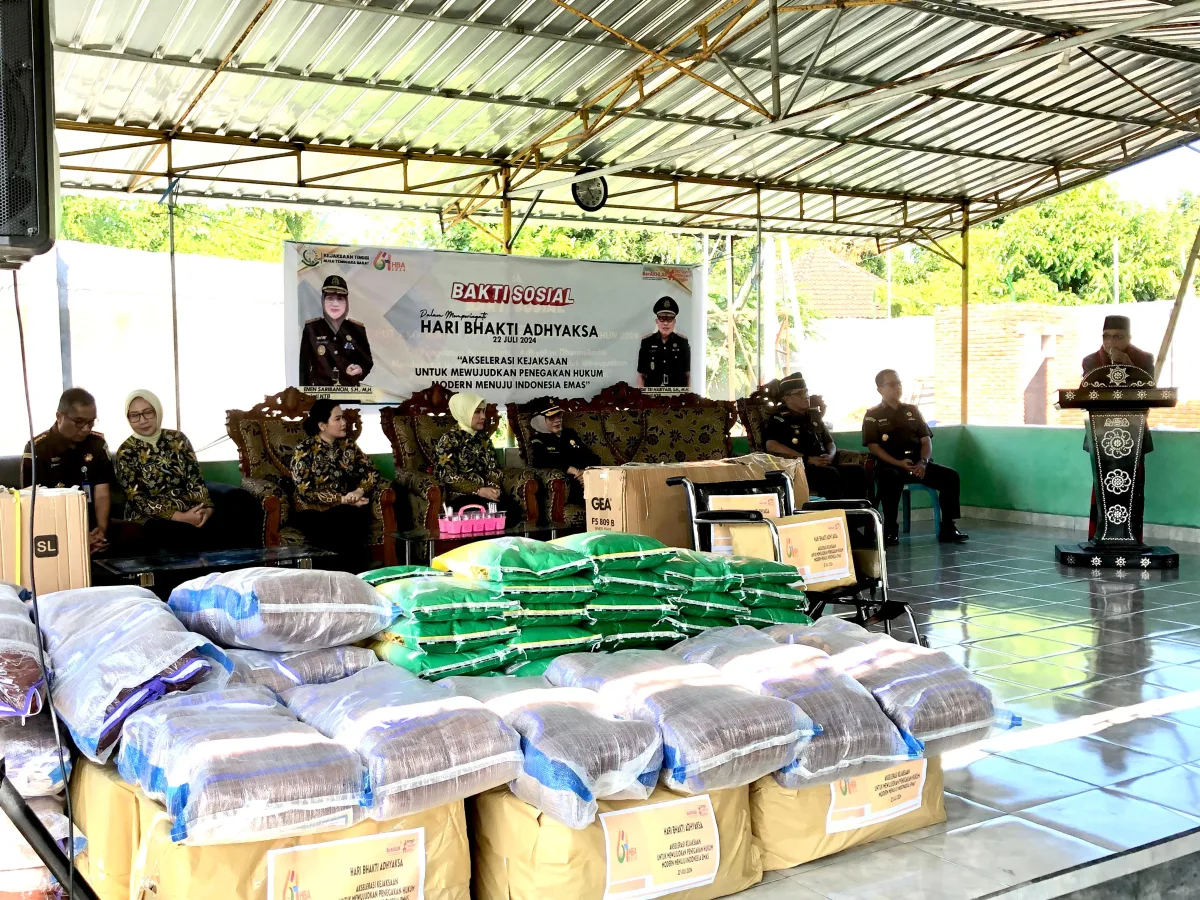 Bakti Sosial Meriahkan Peringatan Hari Bhakti Adhyaksa di Mataram